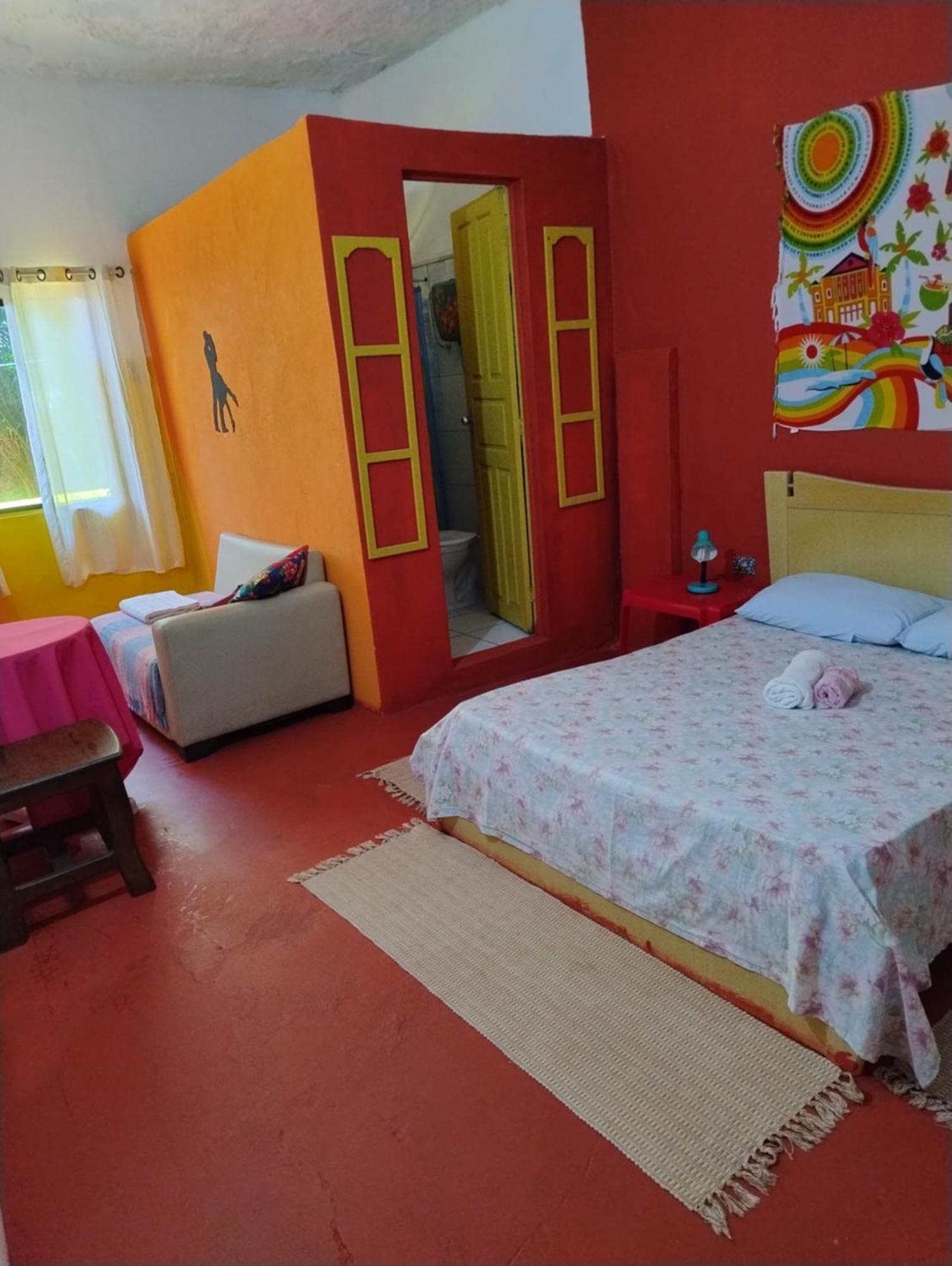 Perto Do Aeroporto De Salvador - Dona Pitanga Hostel Лауру-ди-Фрейтас Экстерьер фото
